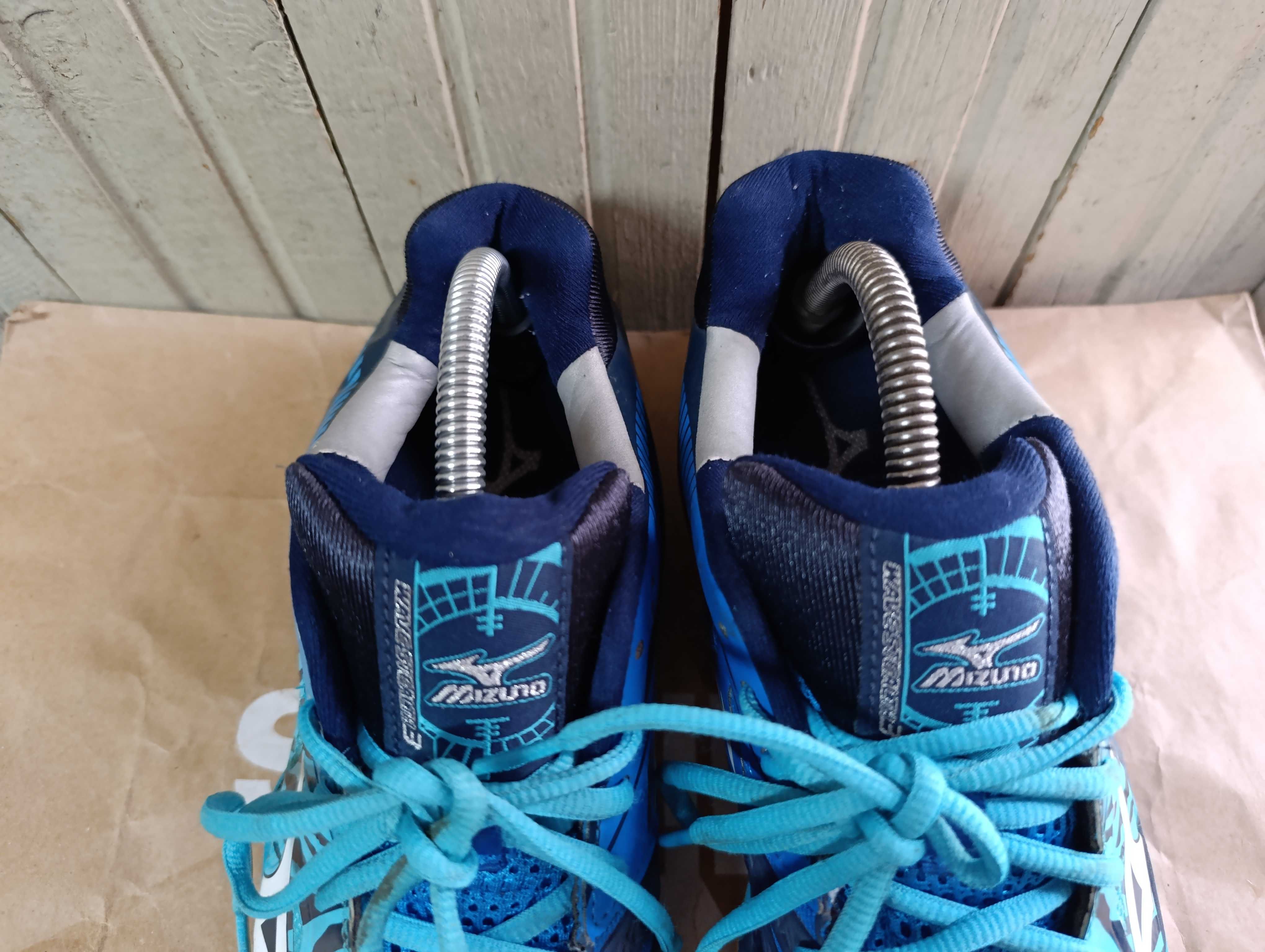 ''Mizuno Wave Stealth 3''оригинални маратонки 42.5 номер
