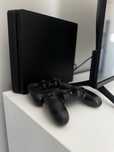 Play Station 4 slim
