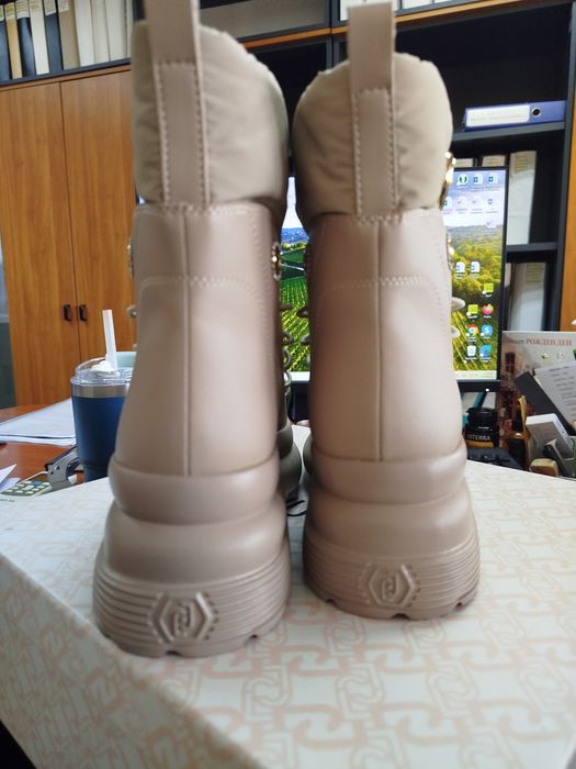 Зимни обувки / боти LIU JO модел Amy