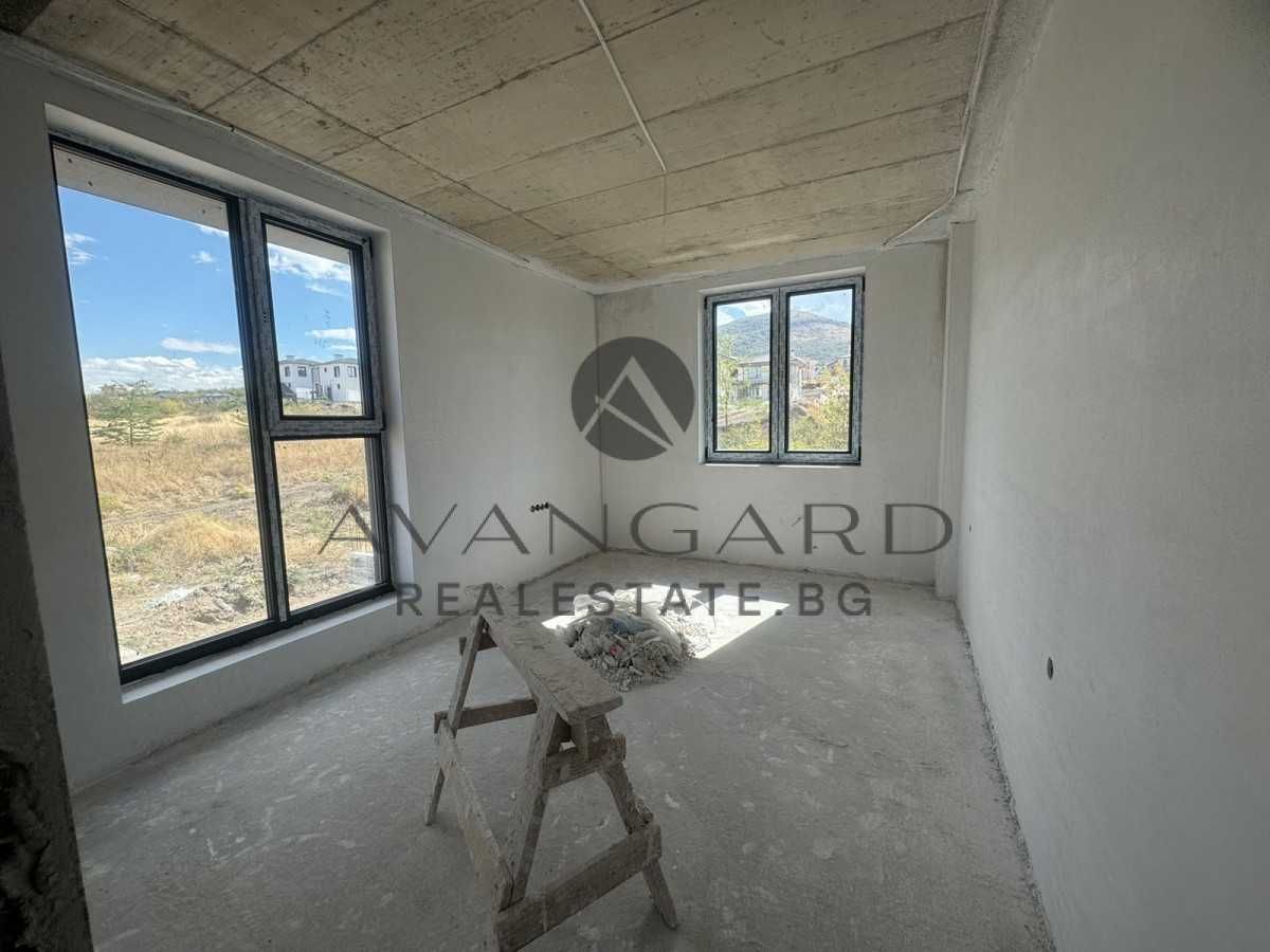 Продава се Къща в с. Марково, Област Пловдив - 191 кв.м за 1173 €/кв.м - Снимка #3