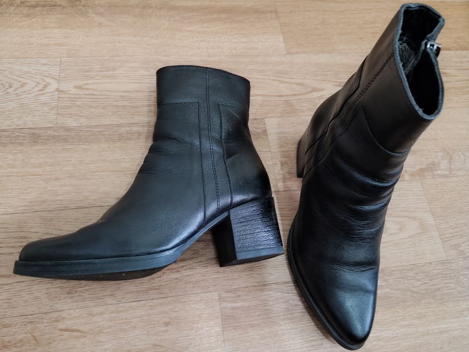 Полусапожки натуральная кожа 36 рр