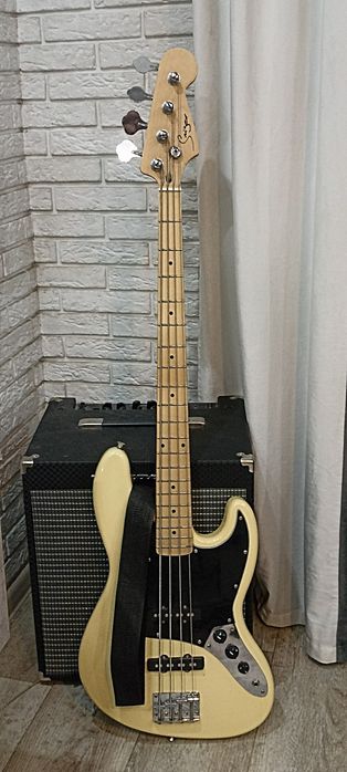 Бас гитара Smiger jazzbass 4