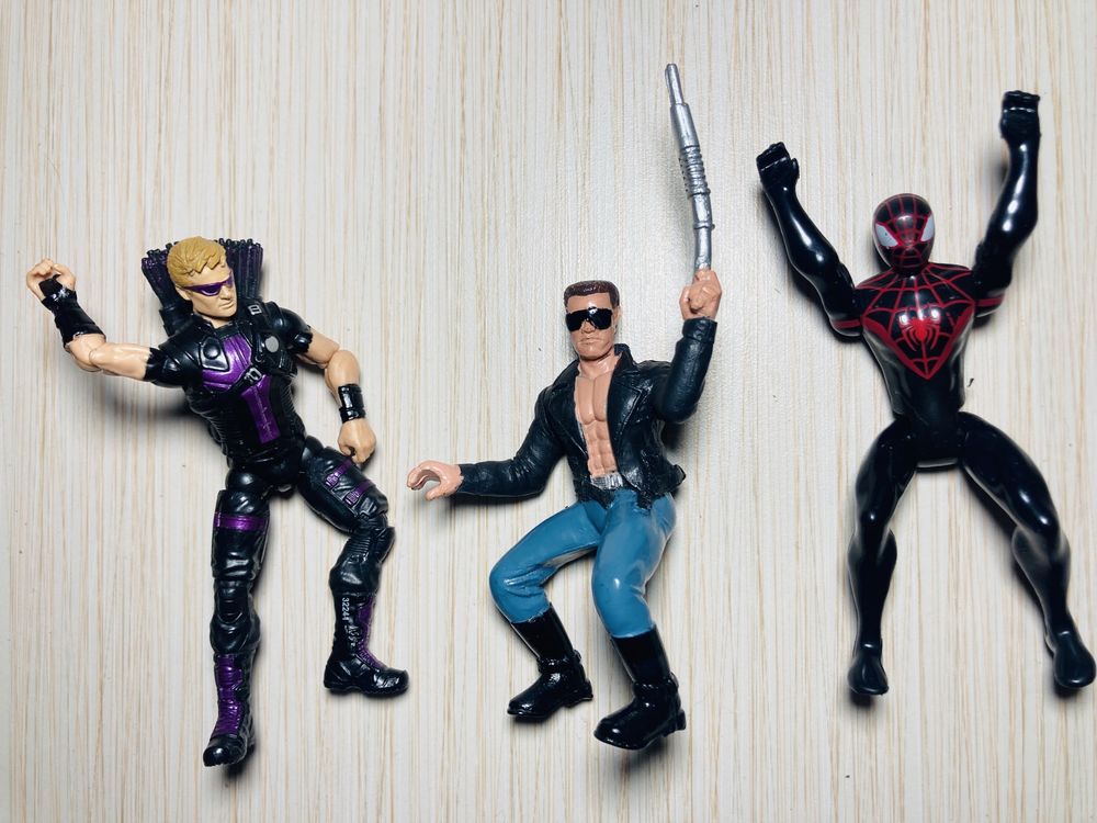 Lot Terminator Arnold Spider si alte figurine