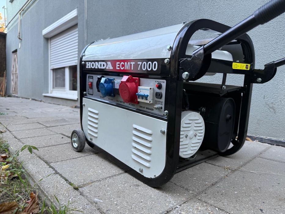 Vand generator curent Honda ECMT 7000