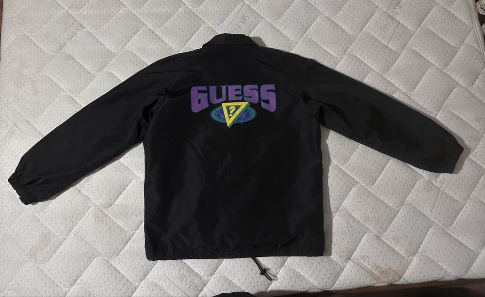 Guess x J Balvin Coach Jacket мъжко есенно яке