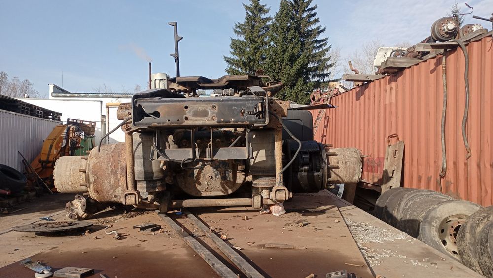 Продам задний мост овальный МАЗ