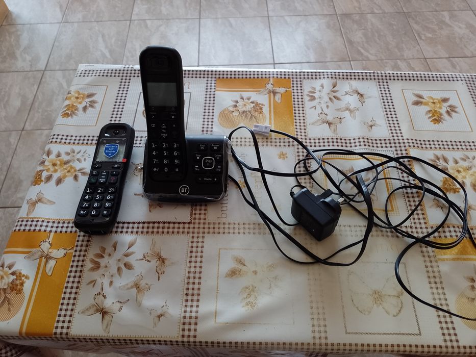 Telefon digital BT XD56 twin