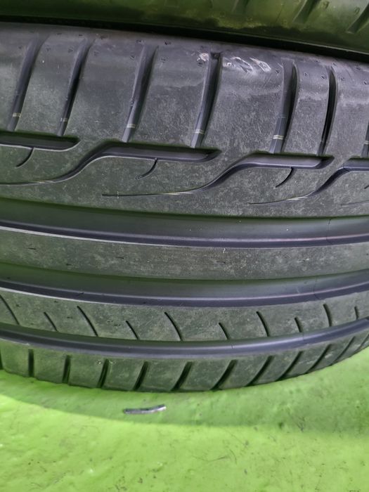 2 бр летни 225/45/17 Dunlop