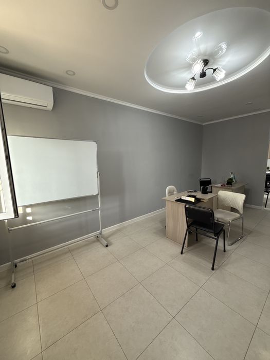 Сдается место в просторном офисе под любой вид деятельности