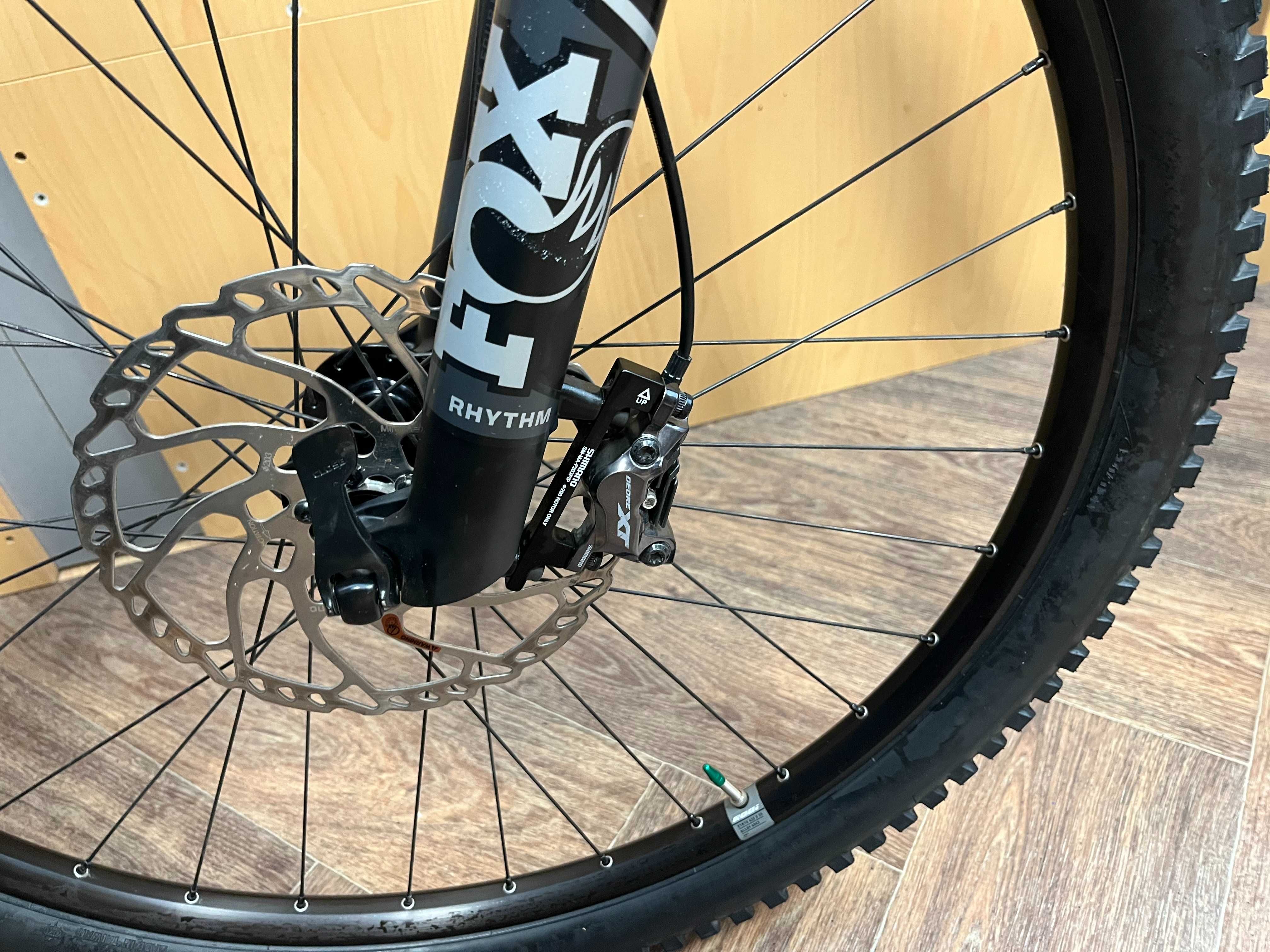 +MTB Focus THRON 6.9/29"/M-size/Suspension Full 130+