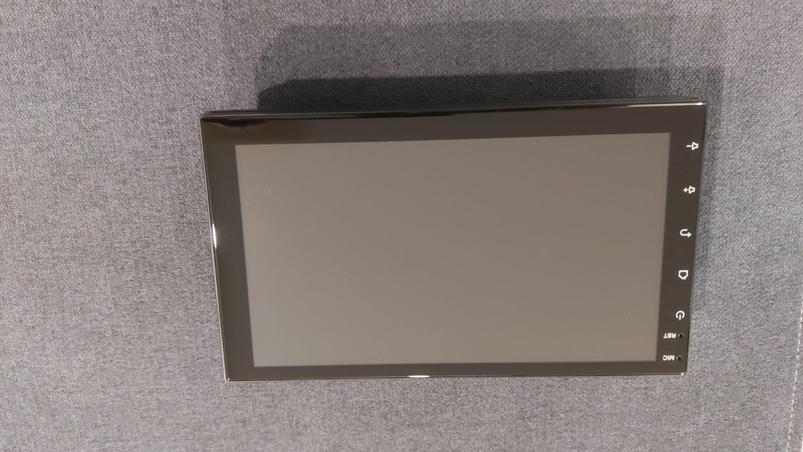 Универсална * Мултимедия * Навигация * 7" inch LCD
