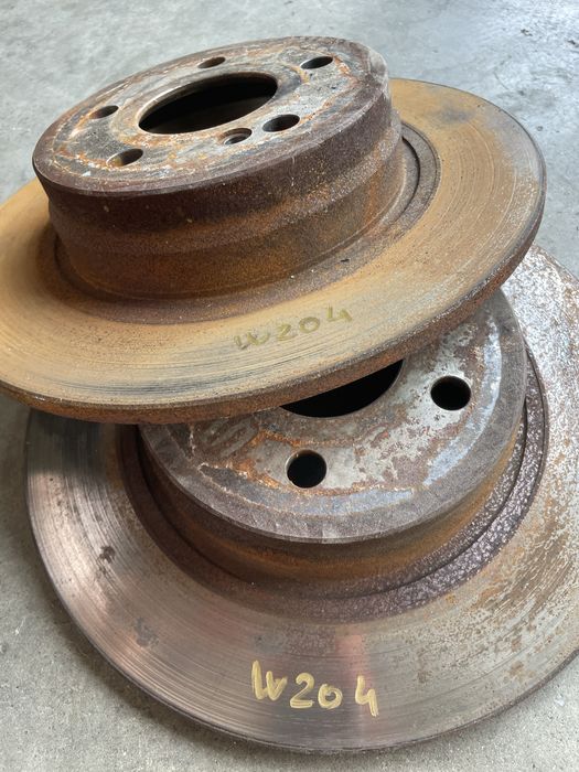 Set discuri frana spate Mercedes w204 disc stanga / dreapta