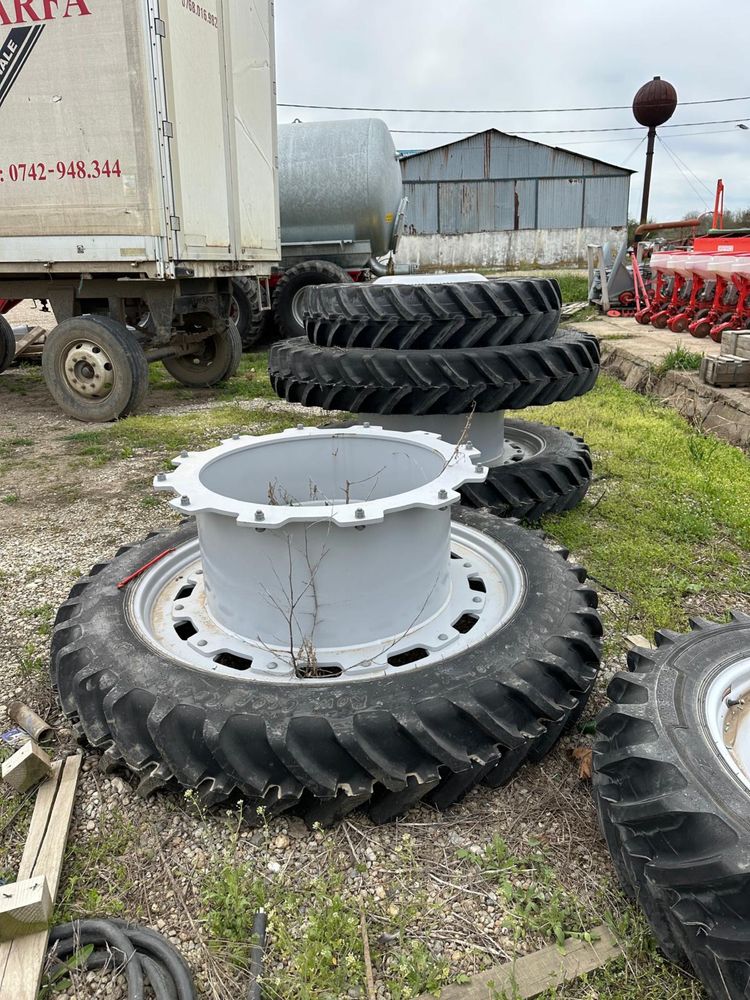 Roti pentru tractor