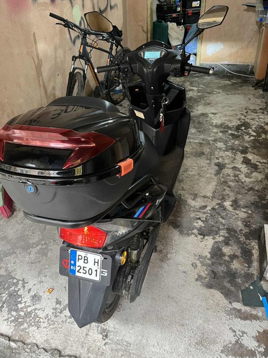 Скутер Telstar TS