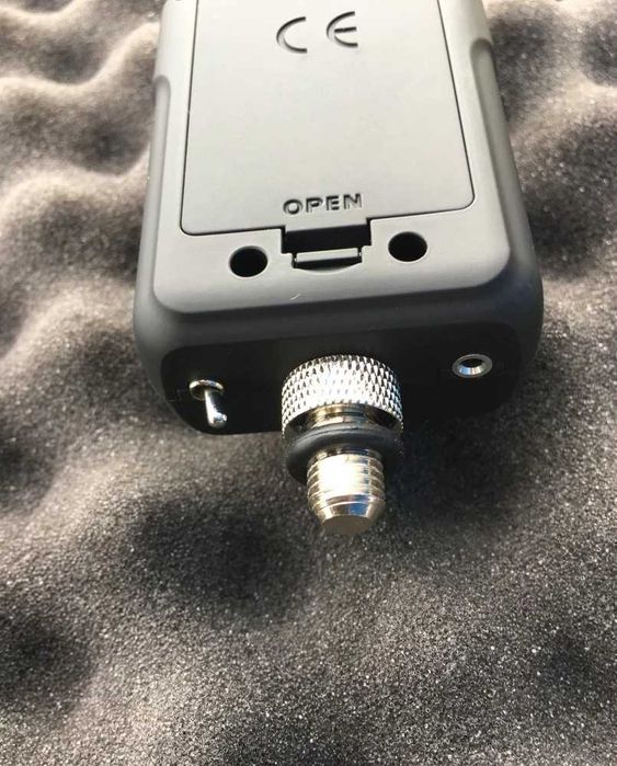 STATIE Set 4 avertizoare wireless RF698 + receptor Baracuda