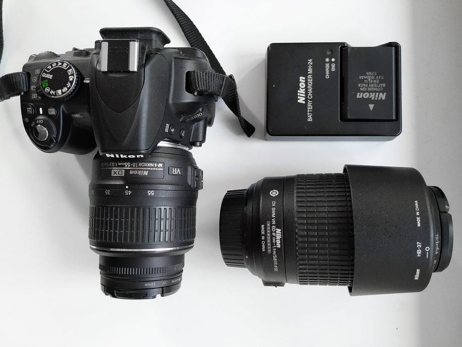 Фотоаппарат Nikon D3100+объектив Nikon 55-200mm f/4-5.6G