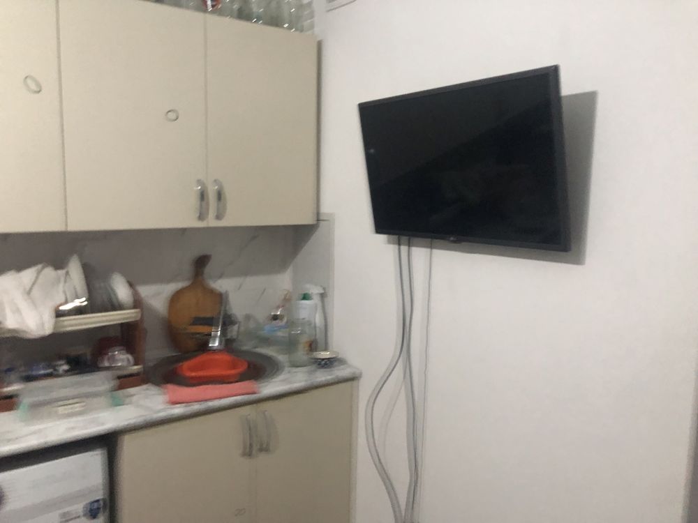 Kvartira sheriklikga  odam qoyamiz
