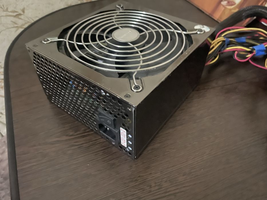Блок питания 700w