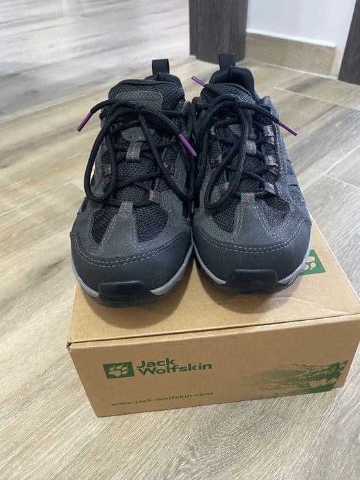 Дамски Jack Wolfskin VOJO 3 TEXAPORE LOW Waterproof