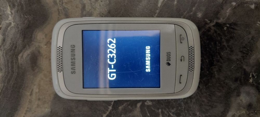 Vind Telefon Samsung GT-C3262 + Incarcator