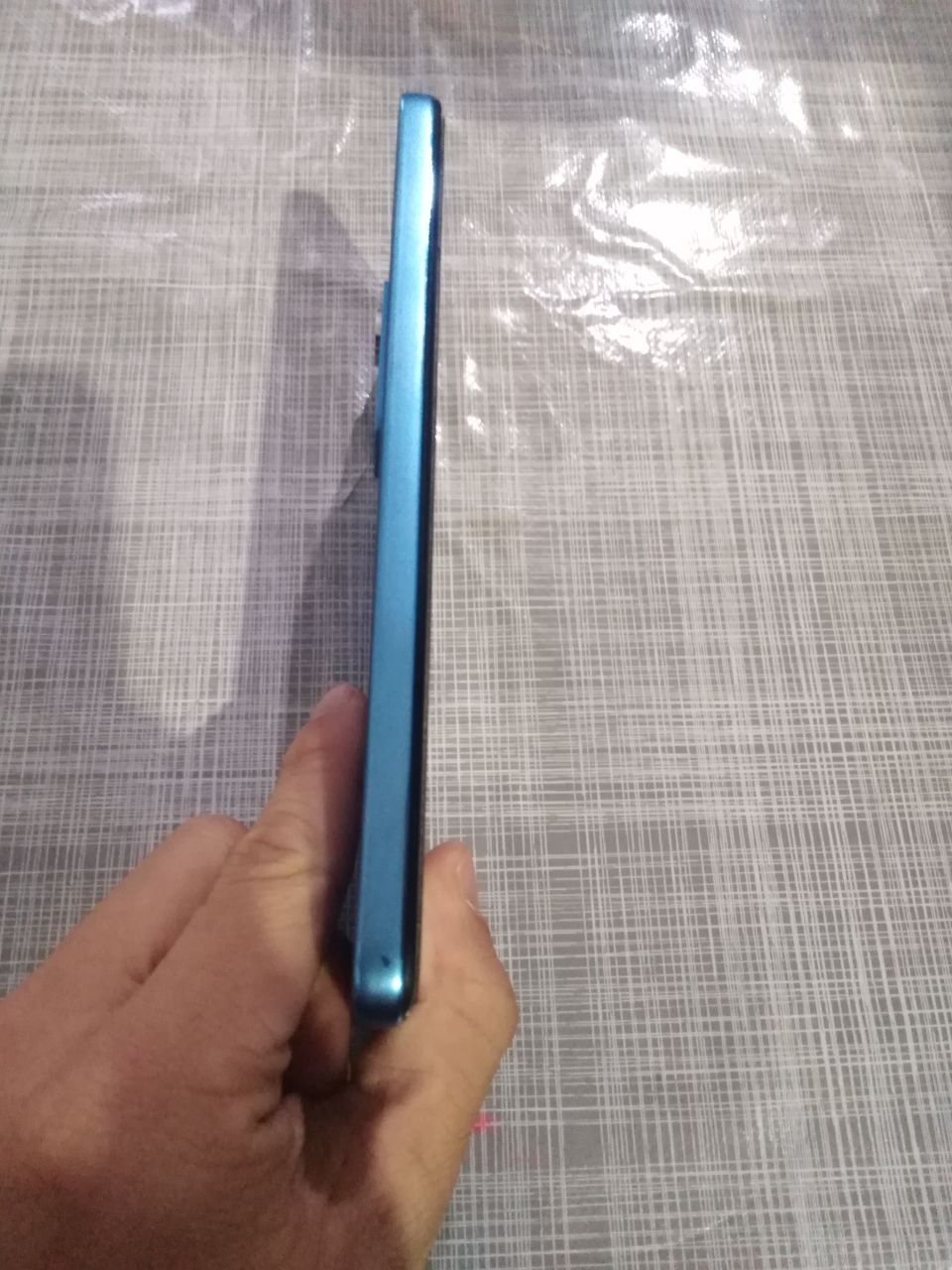 Redmi not 12 pro bor srochno 200$