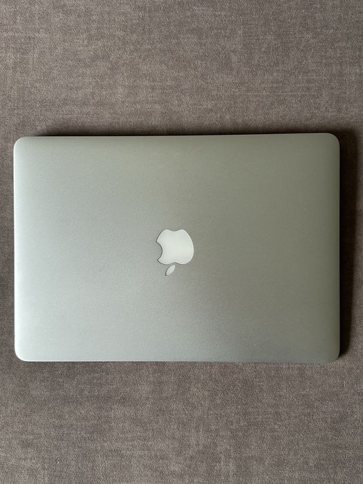 Продам Macbook Air 13, 2014