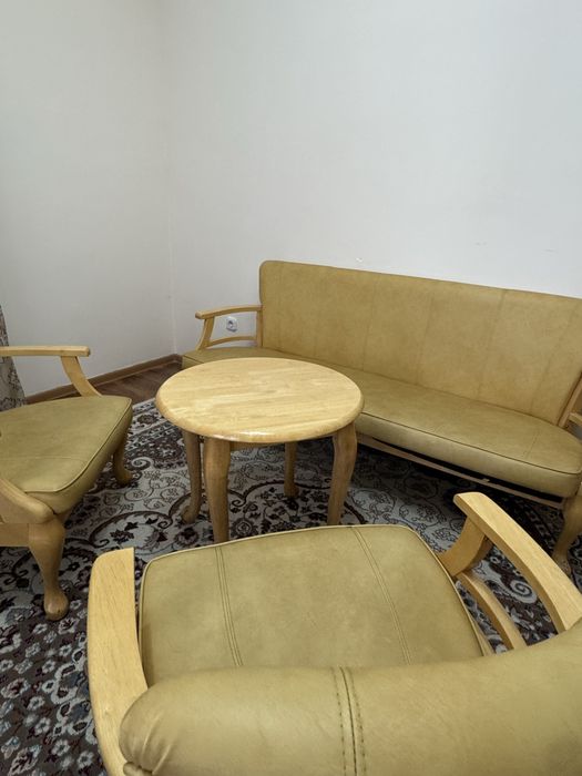 Набор мебели: диван + 2 кресла + журнальный столик