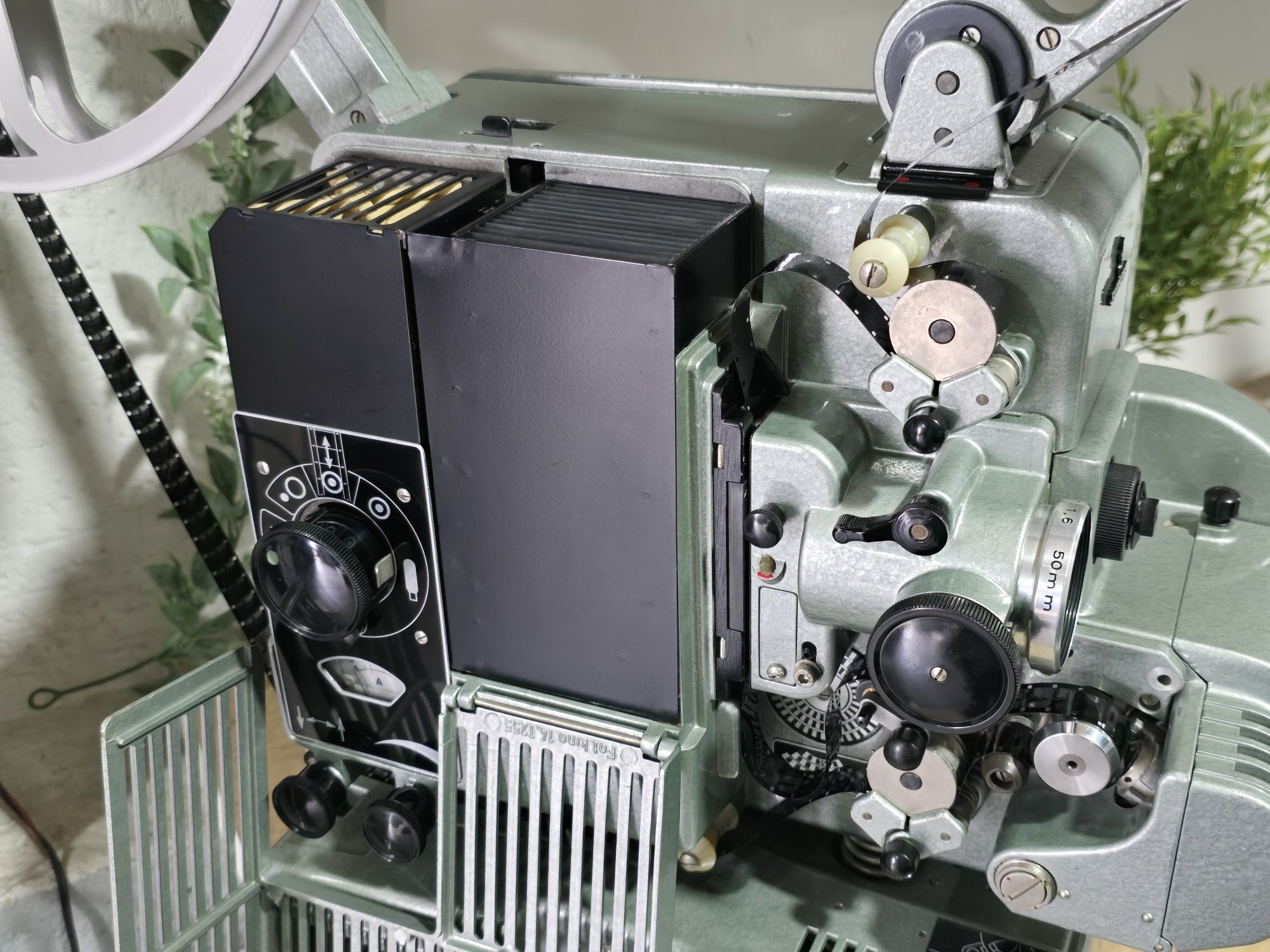 SIEMENS 2000 film 16MM ,video proiector retro 1960, audio amplificator