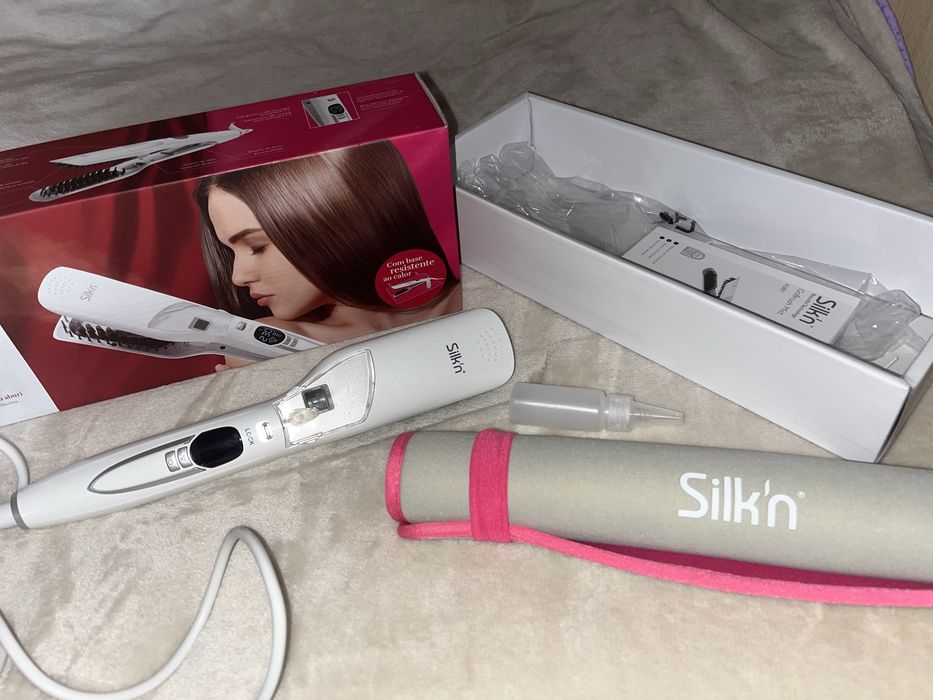 Perie de indreptat parul cu aburi Silk’n