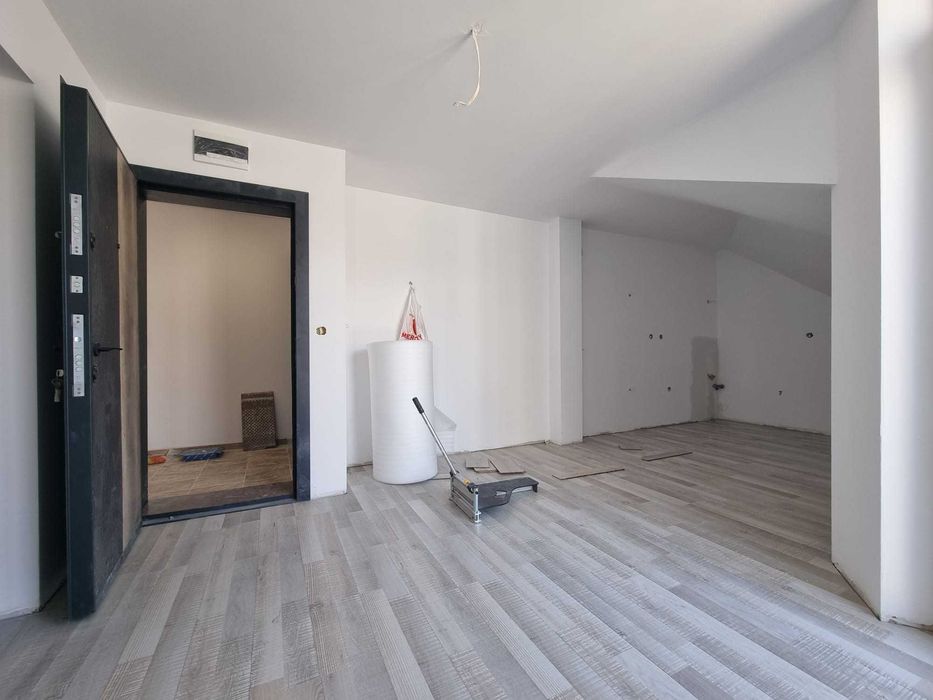 Продава се Двустаен апартамент в Свети Влас - 87 кв.м за 1096 €/кв.м - Снимка #4