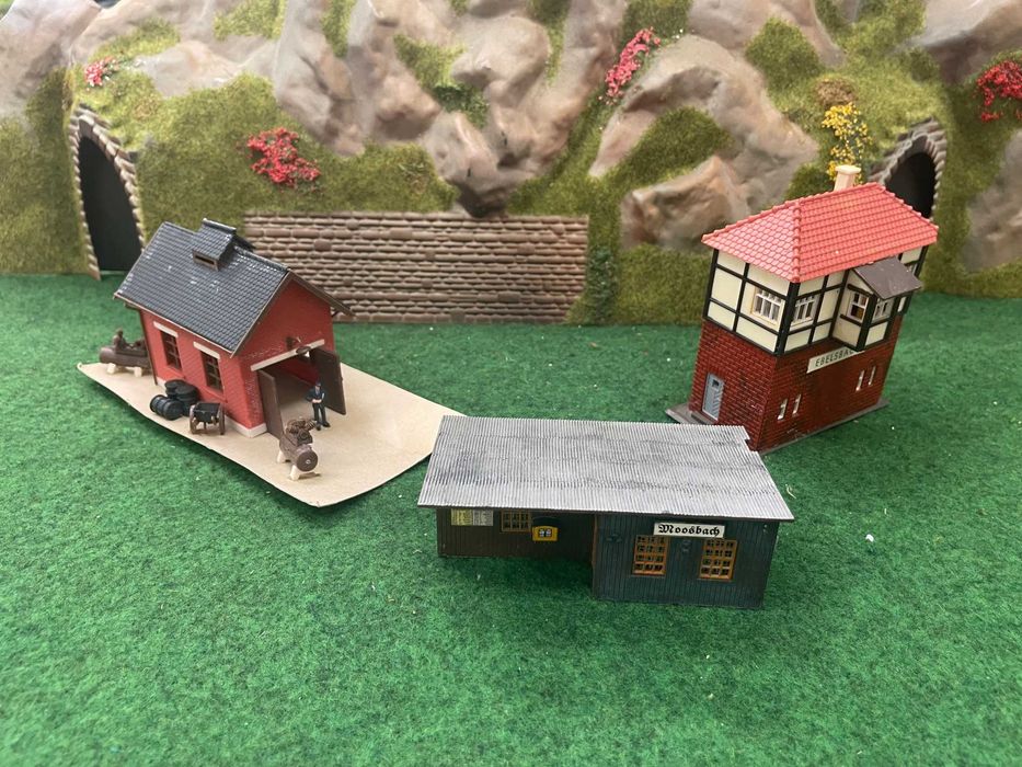 Сгради къщи за макет на влак диорама пост H0 1:87 ЖП моделизъм