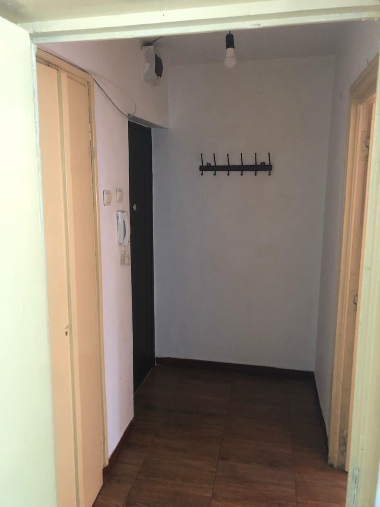 Inchiriez apartament 2 camere