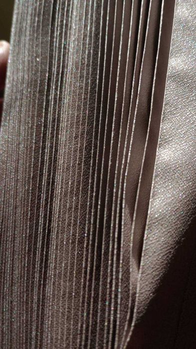 Продавам 2 броя Плисе щори тип-хармоника платнени