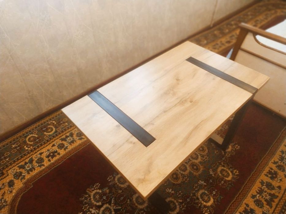 Столик в стиле лофт