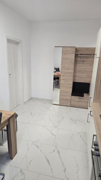 Proprietar închiriez apartament cu 1 cameră