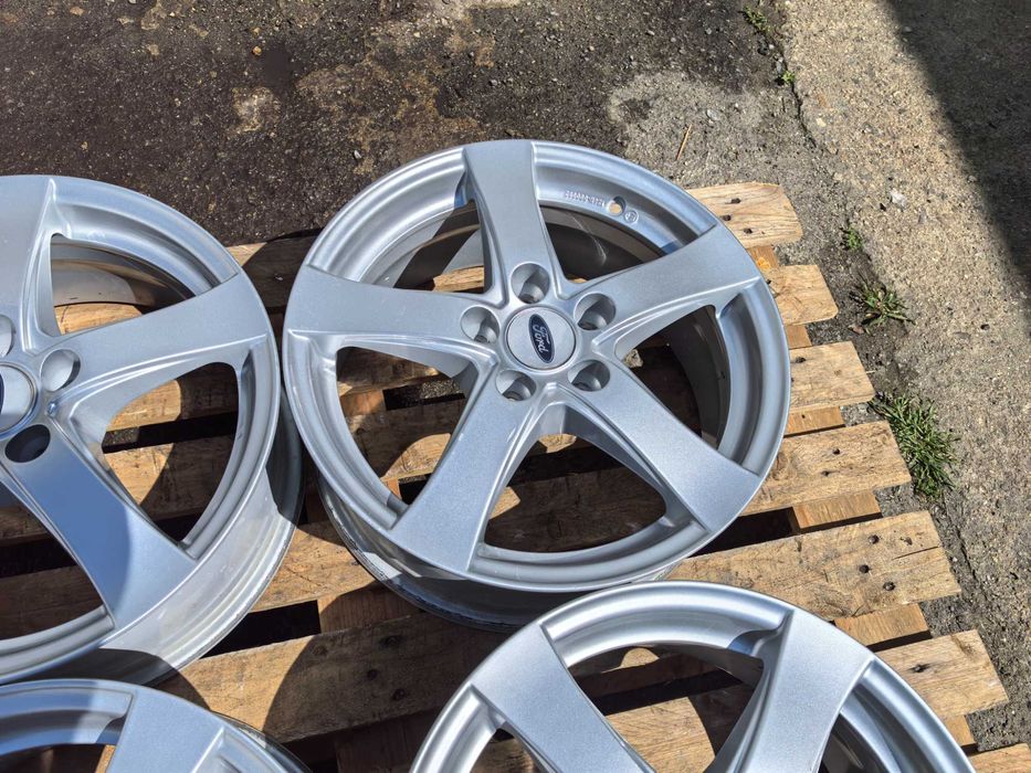 16 цола 5 х 108 мм Форд / ВОлво - 6,5 Инча / ЕТ 50