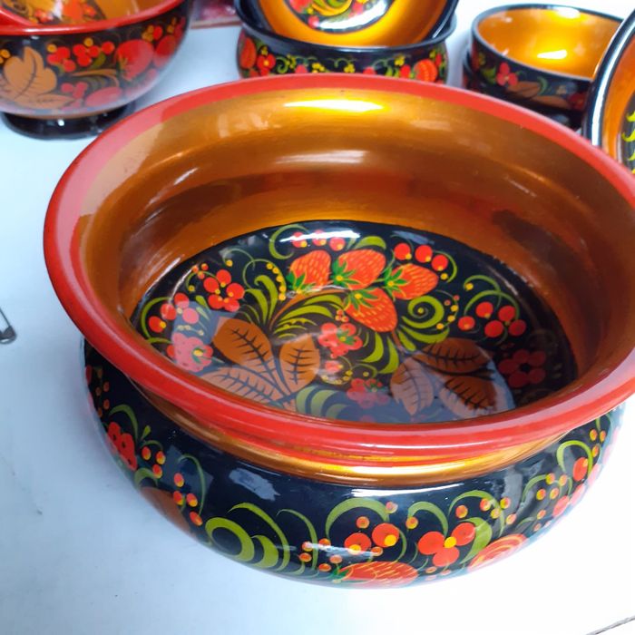 Продам хохломские чашки