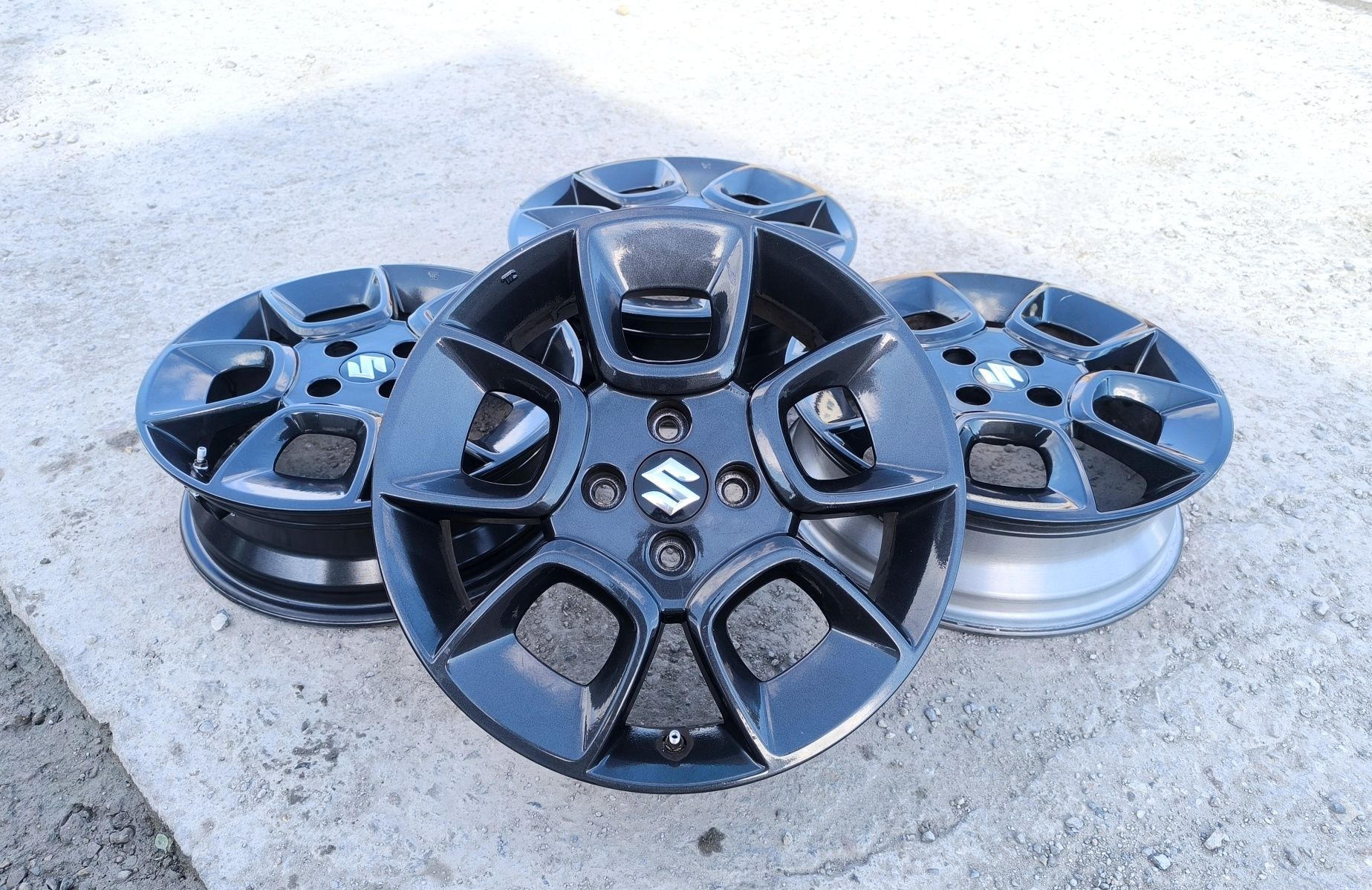 16 цола джанти за Suzuki Ignis Baleno Swift 4x100