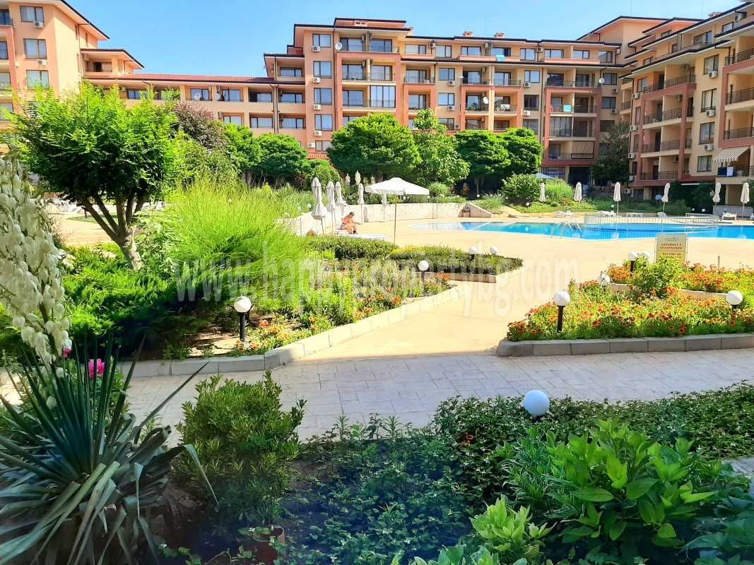 Продава се Двустаен апартамент в Свети Влас - 72 кв.м за 1042 €/кв.м - Снимка #10