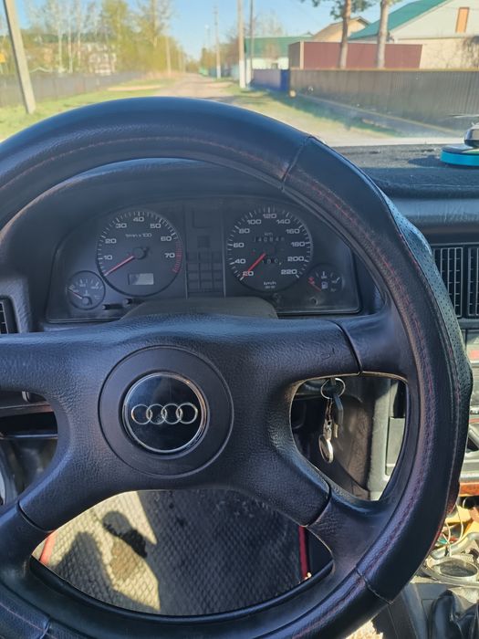 Продам ауди б4 срочно