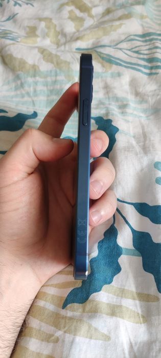 iPhone 12 128GB Напълно Отключен