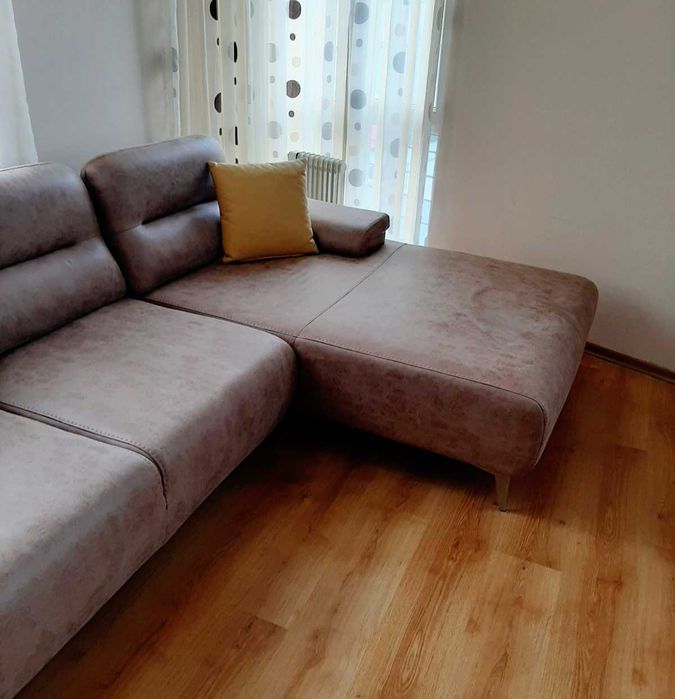 Холна гарнитура с подлакътник