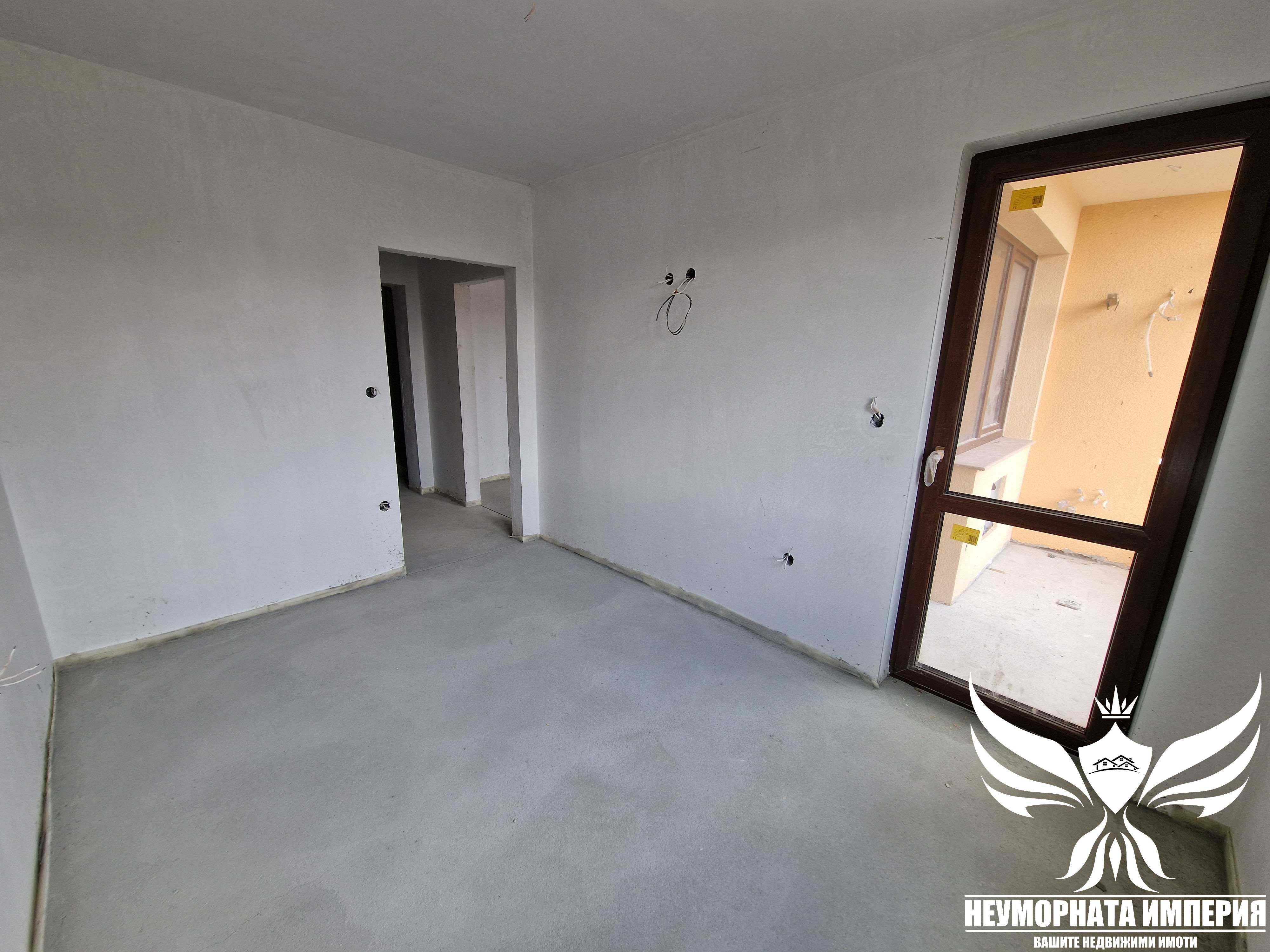 Продавам нов тристаен 91кв. ет. 2 в гр.Асеновград, кв.Стадиона