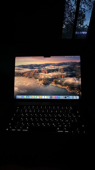 Macbook м1 pro 16дюймовый