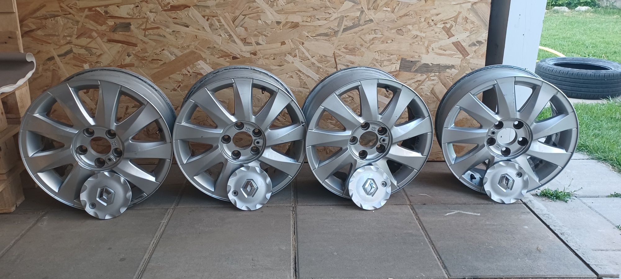 Set jante aluminiu Renault