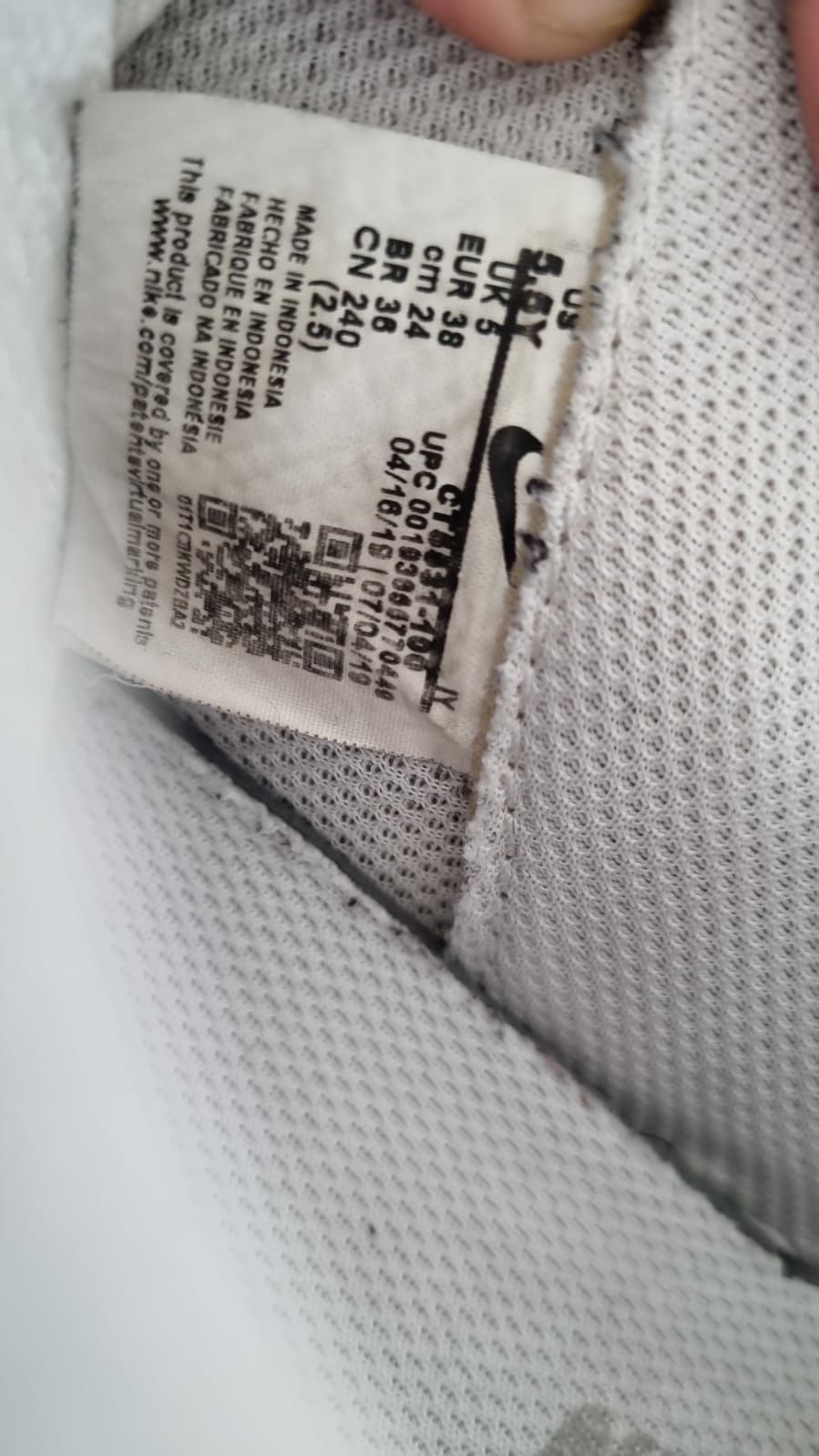 Nike Air Force 1 LV8 mărime 38