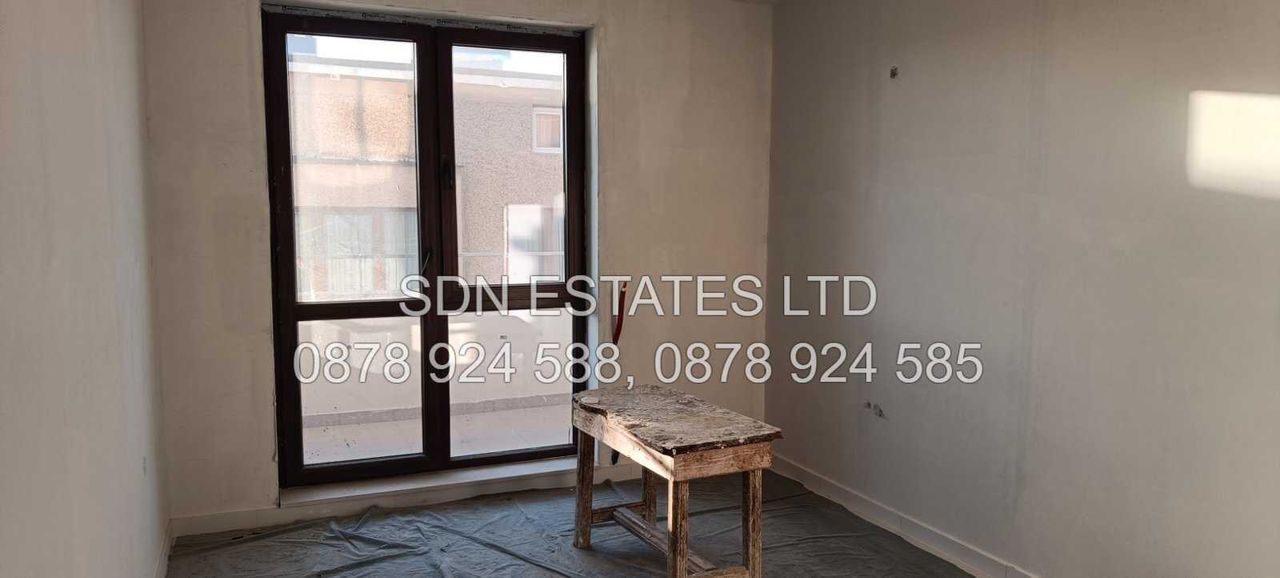 Продава се Тристаен апартамент в Казанлък - 101 кв.м за 1428 €/кв.м - Снимка #7