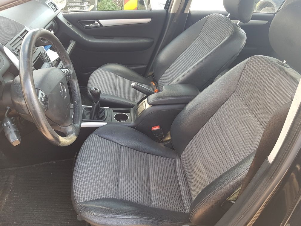 Mercedes A class 170.benzină  .116 ps.2007