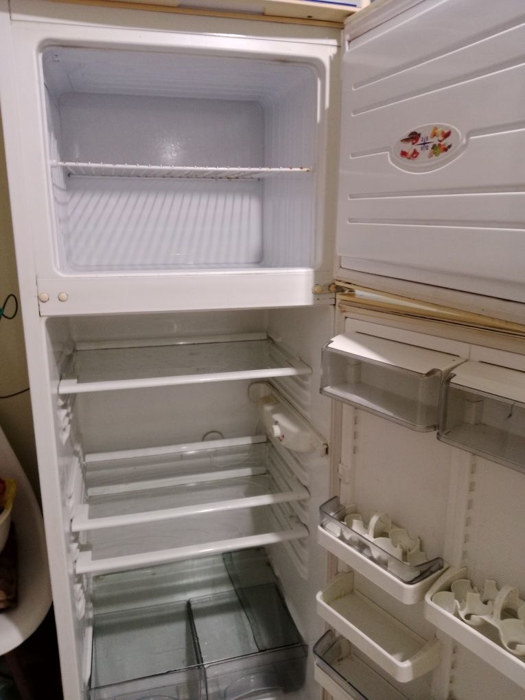 Холодильник  б/у