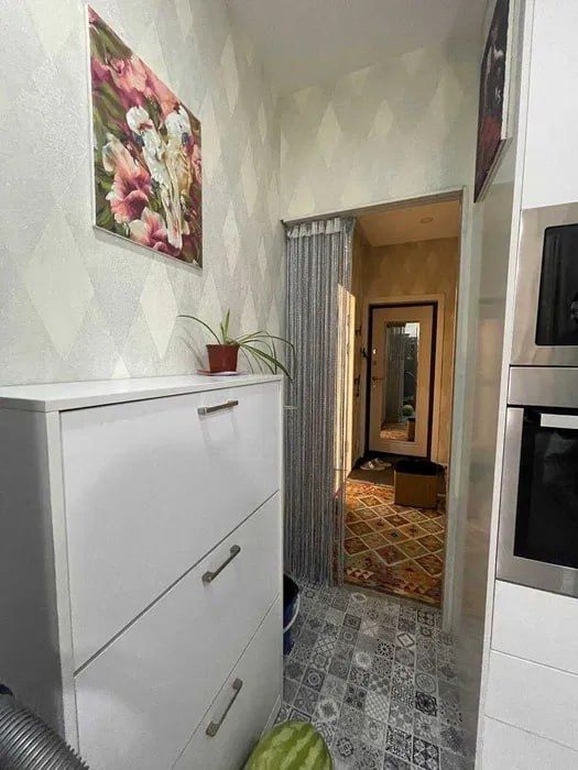 Сдаётся квартира! Максим Горький метро БИЙ, КФС в шаговой доступности!